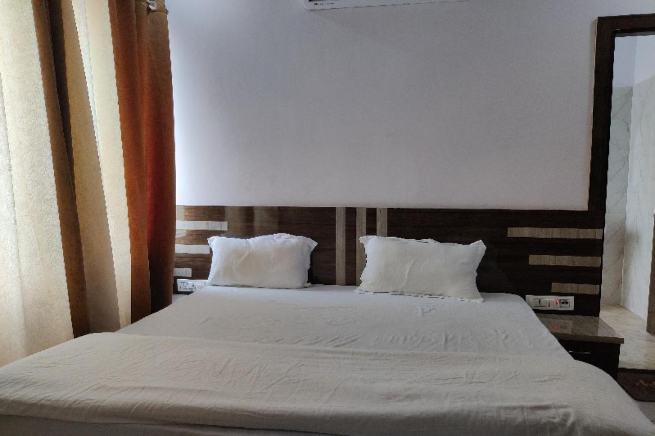Oyo Hotel Laksh Kurukshetra 外观 照片