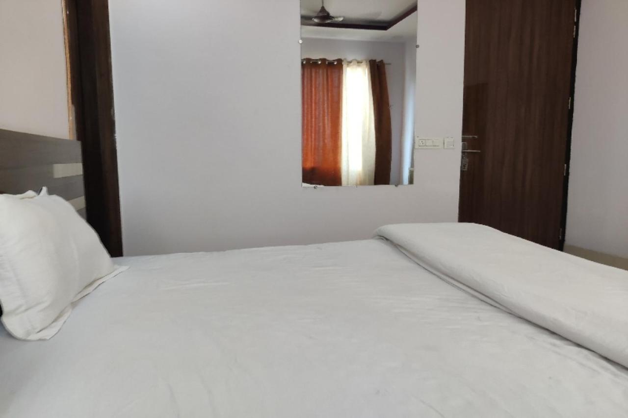 Oyo Hotel Laksh Kurukshetra 外观 照片