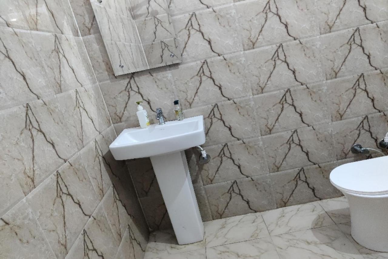 Oyo Hotel Laksh Kurukshetra 外观 照片